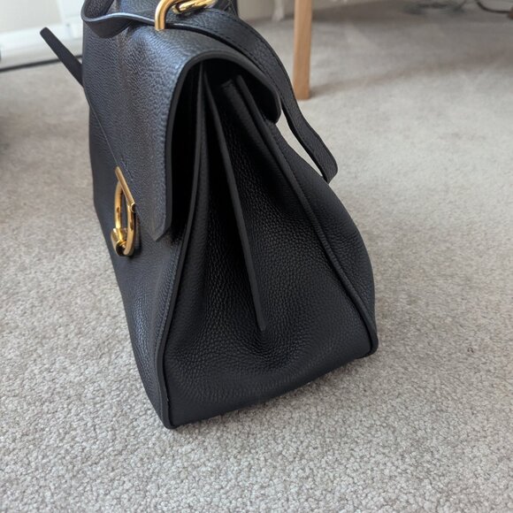 Ferragamo Gancini Top Handle black leather bag. - Picture 3 of 8